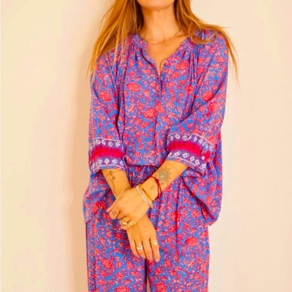 NATALIE MARTIN Blue and Pink Floral TOP Size XL - Picture 2 of 12